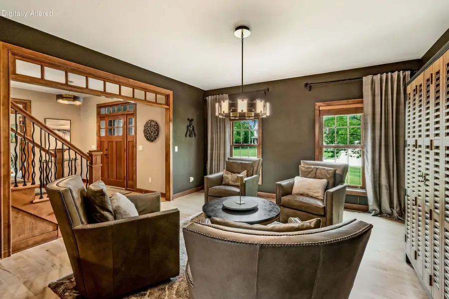 250 E Laurel Cir, Delafield, WI 53018 - #3
