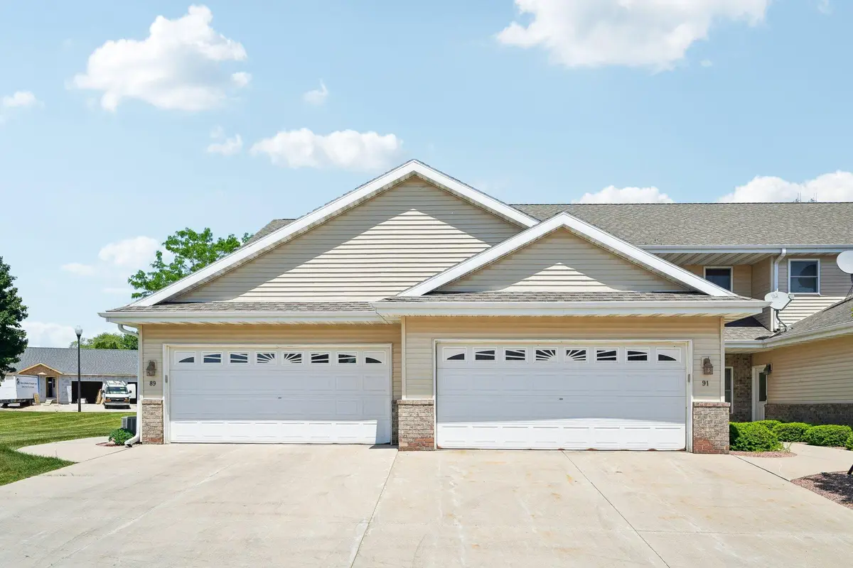 865 Prairie Gdns, Kewaskum, WI 53040 - #1