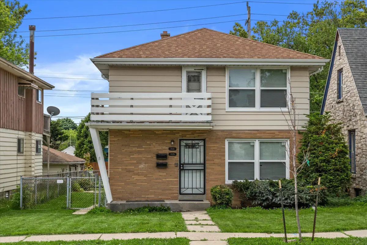 7029 W Hampton Ave, Milwaukee, WI 53218 - #1
