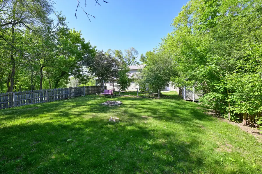 7965 Mchenry St, Burlington, WI 53105 - #3