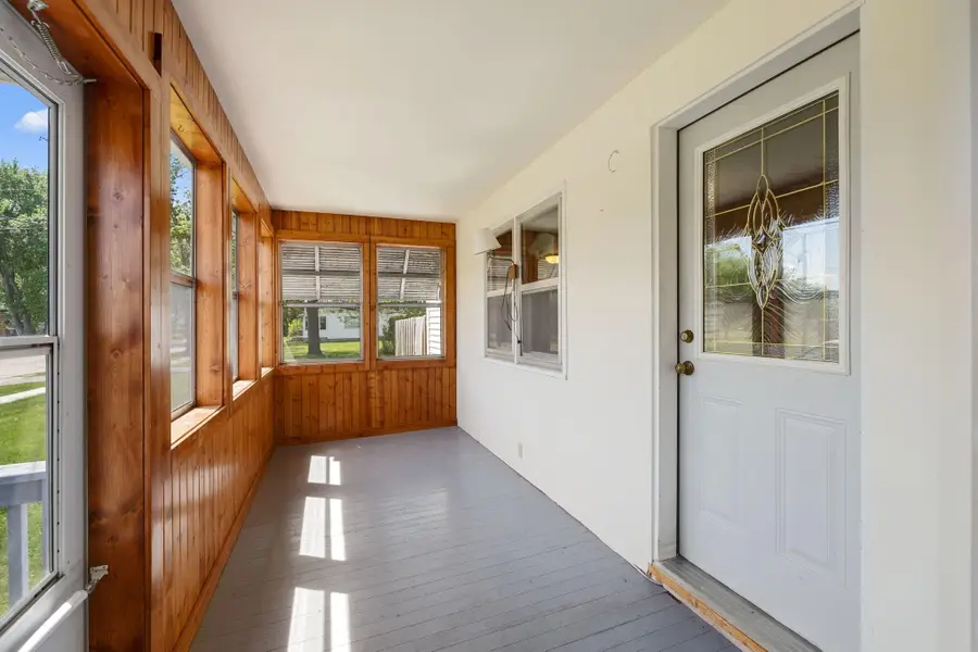 201 W Hogg St, Melrose, WI 54642 - #2