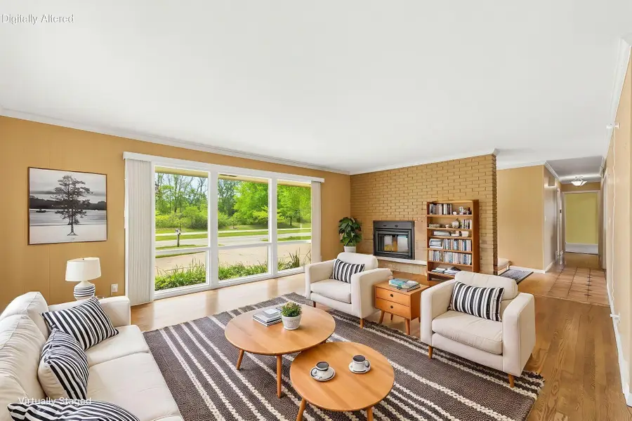 6757 N Santa Monica Blvd, Fox Point, WI 53217 - #2
