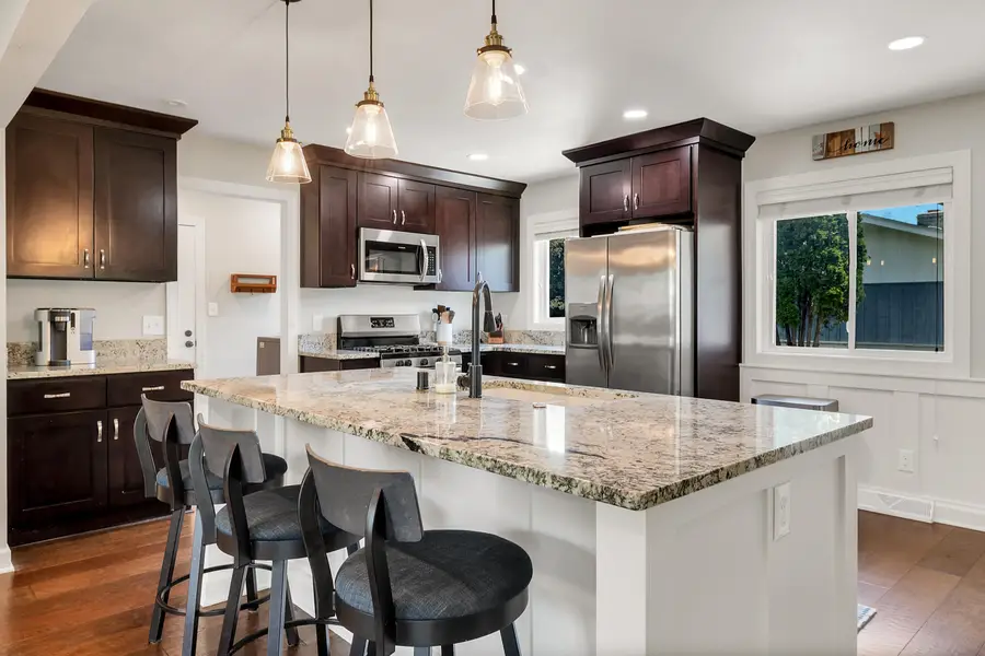 8975 N Santa Monica Blvd, Bayside, WI 53217 - #2