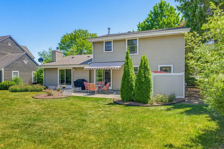N79W15586 Deerfield Trl, Menomonee Falls, WI 53051 - #3