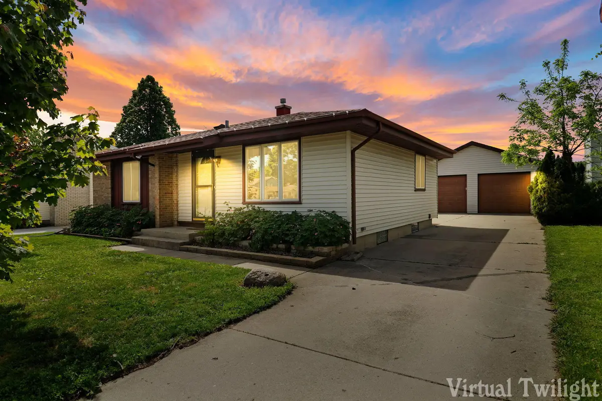 1709 88th St, Kenosha, WI 53143 - #1
