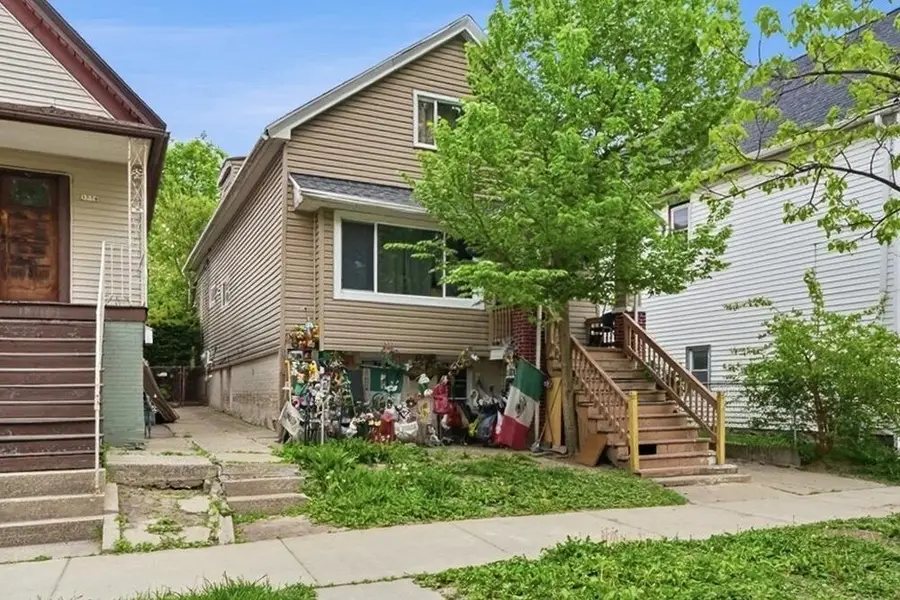 1978 S 12th St S, Milwaukee, WI 53204 - #3