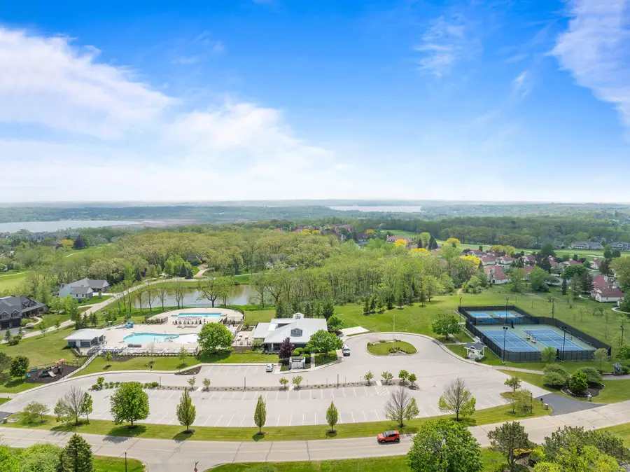 1654 Woodland Dr, Geneva, WI 53147 - #2