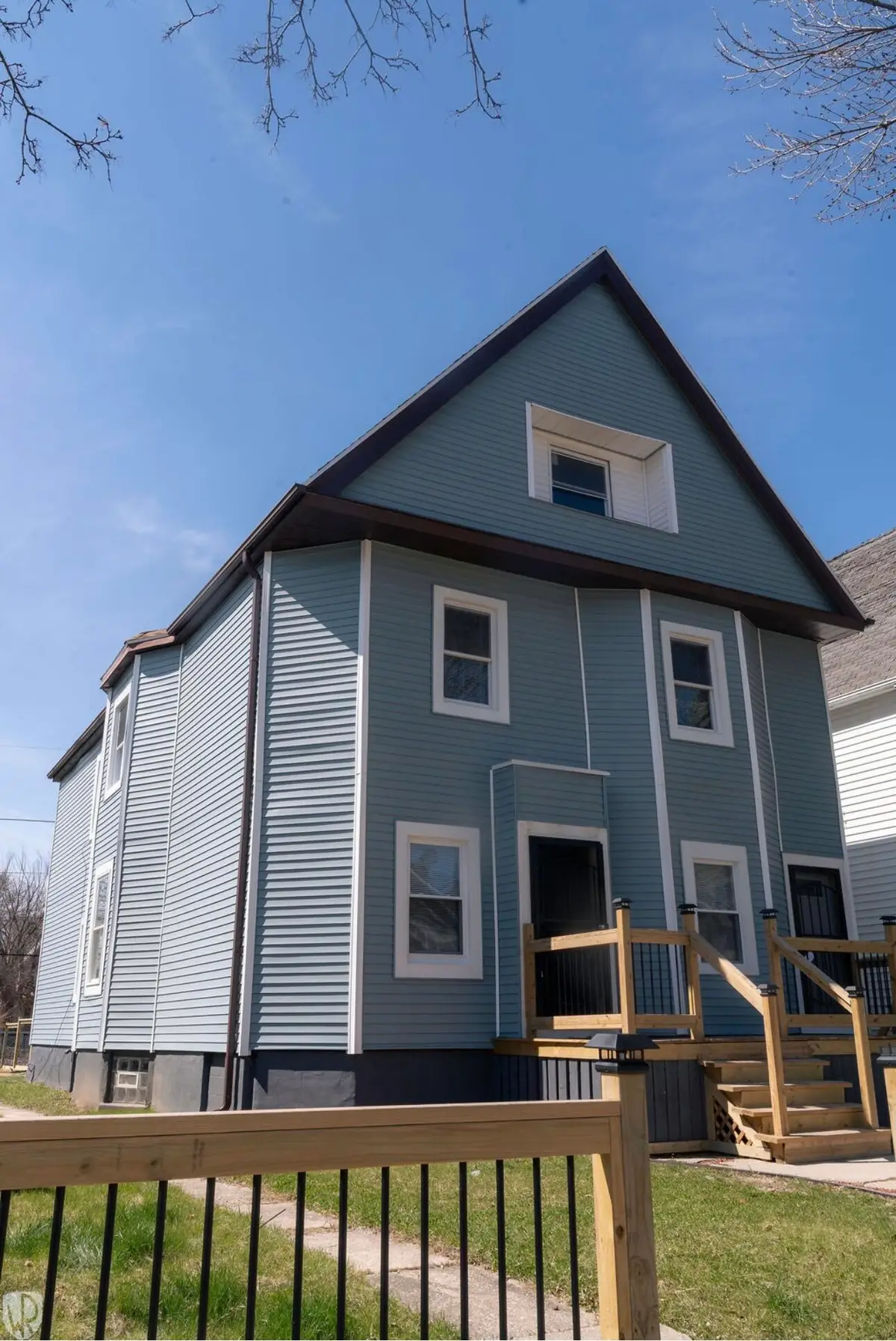 2163 N 38th St, Milwaukee, WI 53208 - #1