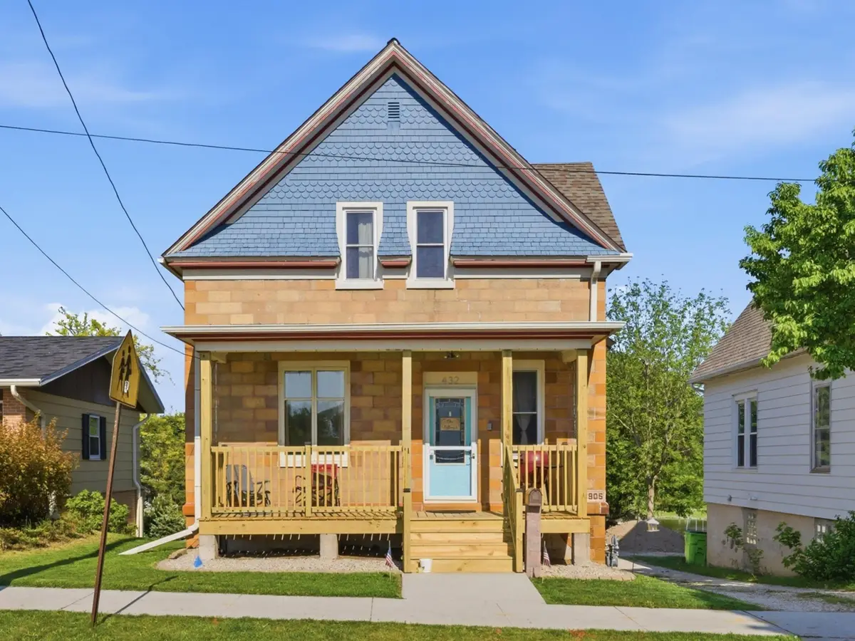 432 5th St, Kiel, WI 53042 - #1