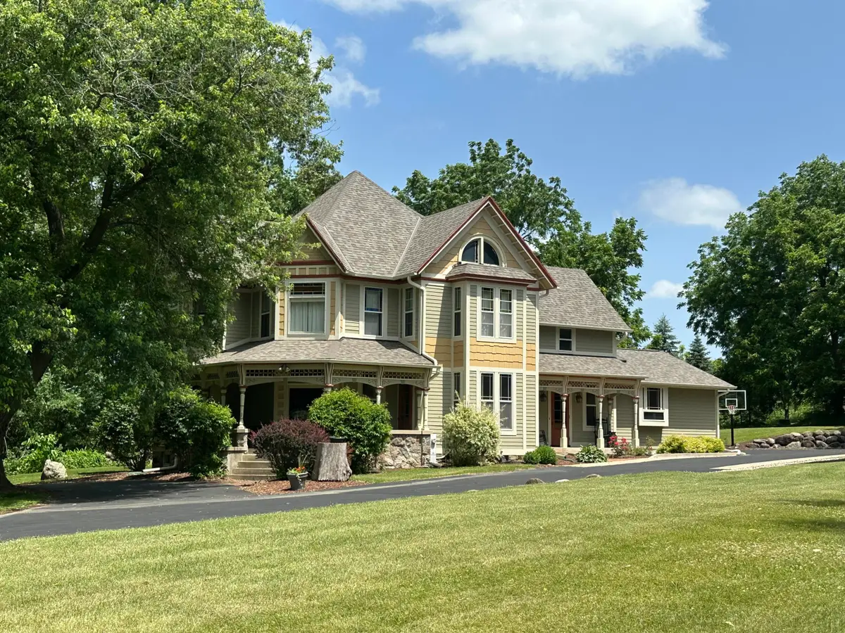 823 E Brandybrook Rd, Wales, WI 53183 - #1