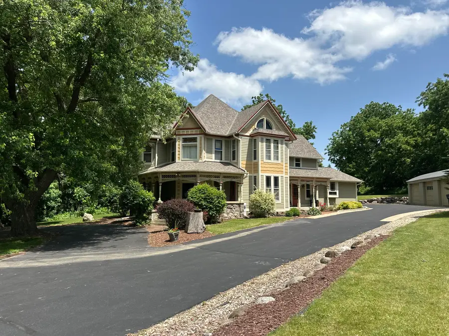 823 E Brandybrook Rd, Wales, WI 53183 - #2