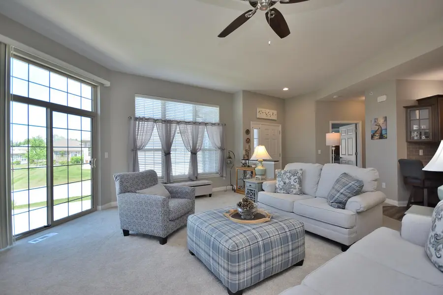 4380 Nighthawk Trl, Brookfield, WI 53005 - #3