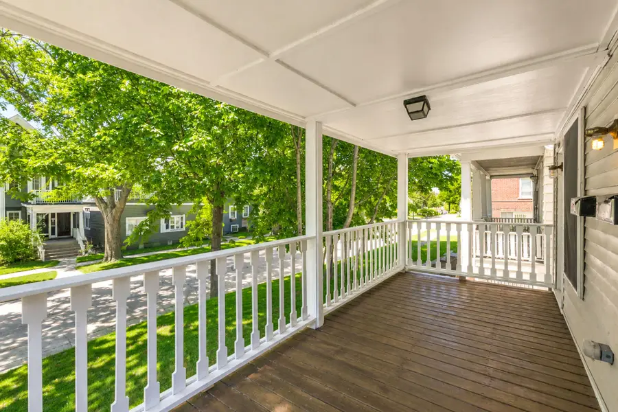 2630 N Bartlett Ave, Milwaukee, WI 53211 - #3