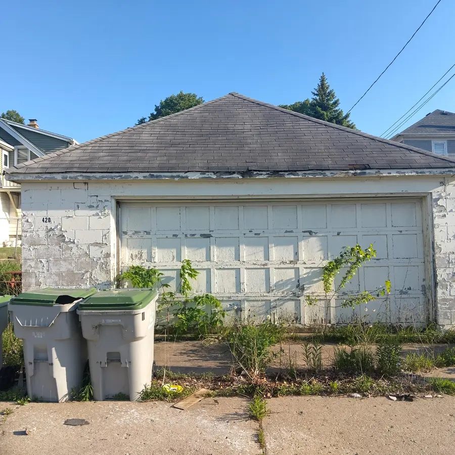 1420 W Congress St, Milwaukee, WI 53209 - #3