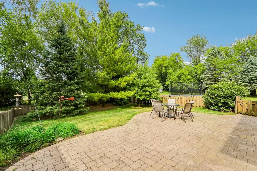 W5692 Sunset Ridge Rd, Walworth, WI 53184 - #2