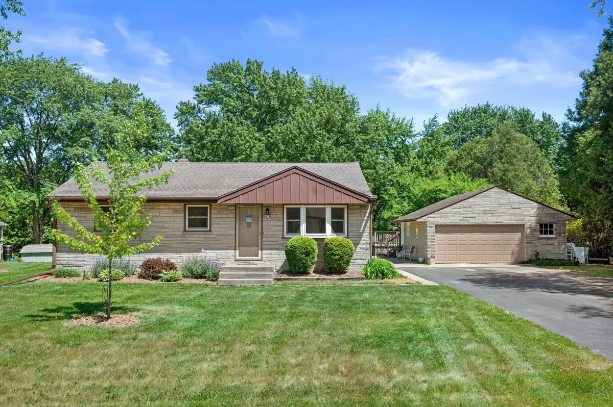 8874 S 81st St, Franklin, WI 53132 - #1