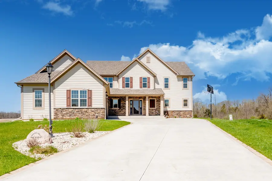 N88W18648 Duke Ct, Menomonee Falls, WI 53051 - #2