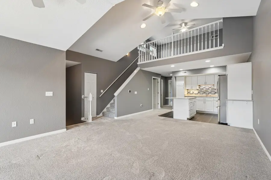 N16W26533 Tall Reeds Ln, Pewaukee, WI 53072 - #2