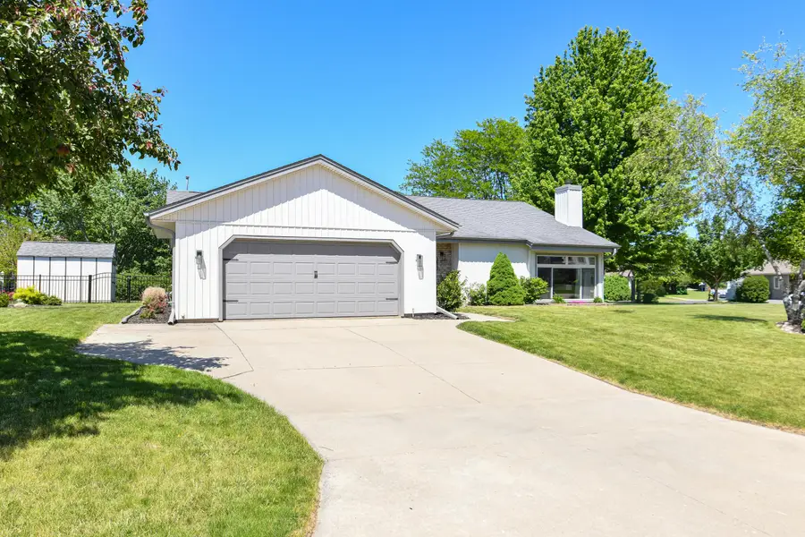 4100 W Fieldview Ct, Franklin, WI 53132 - #2