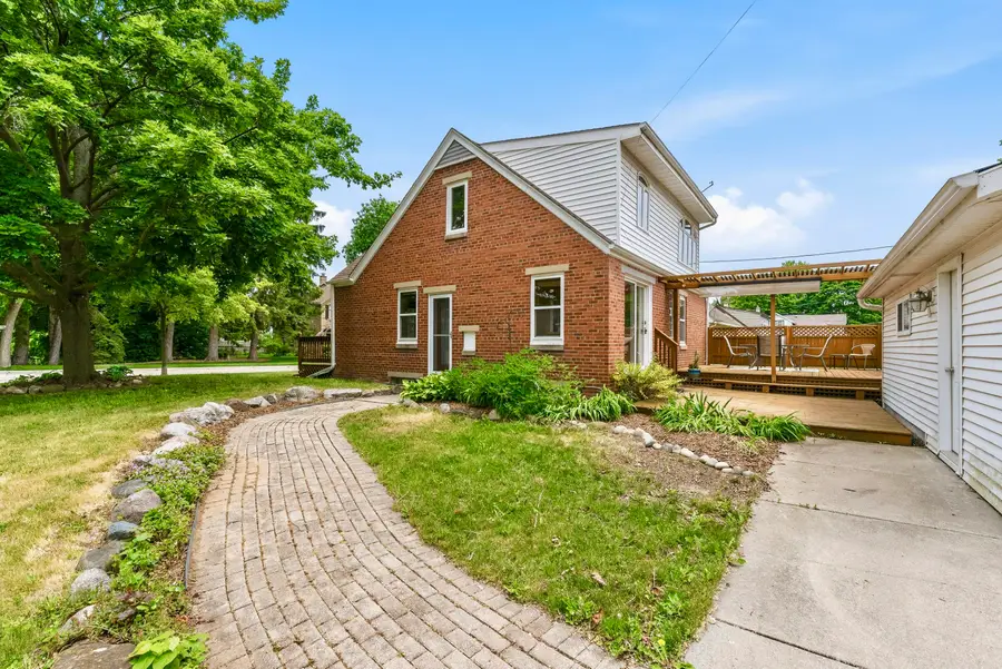 N46W5881 Spring St, Cedarburg, WI 53012 - #3