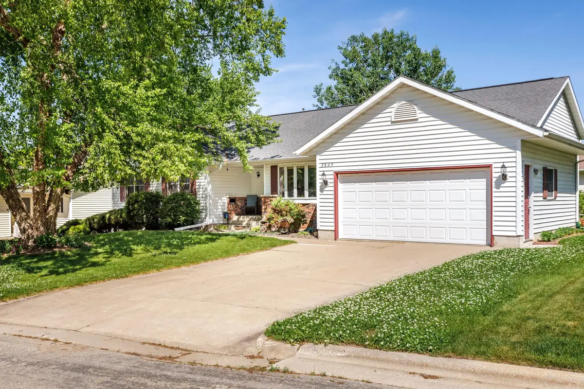3625 Bentwood Pl, La Crosse, WI 54601 - #1
