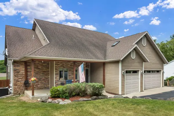 W5574 Briarwood Rd, La Grange, WI 53121