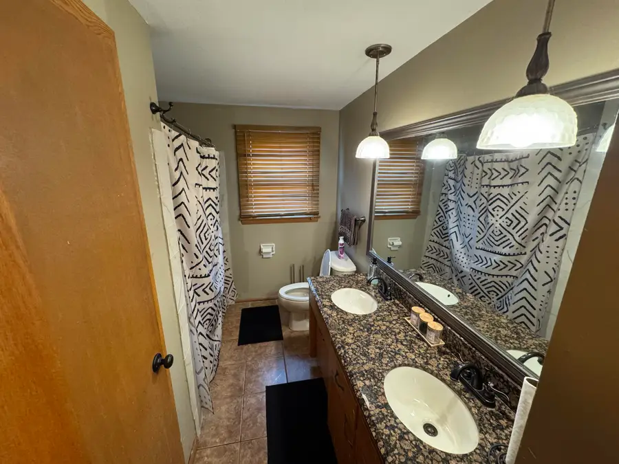 5936 N 84th St, Milwaukee, WI 53225 - #3
