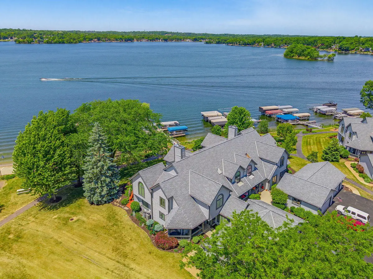 W177S7495 Harbor Cir, Muskego, WI 53150 - #1