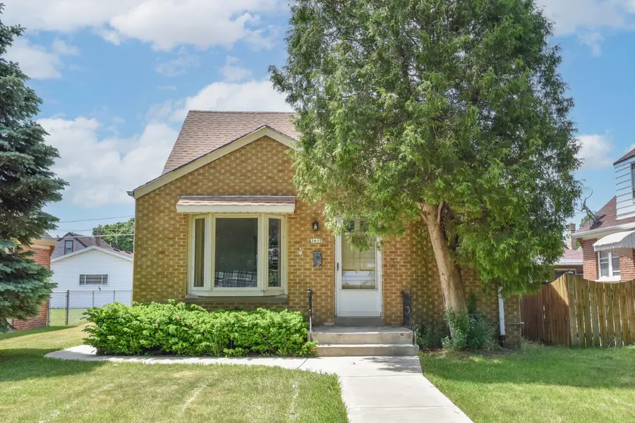 3617 S 13th St, Milwaukee, WI 53221 - #2