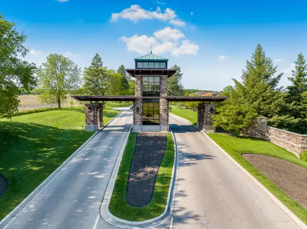 7020 Grand Geneva Way, Lyons, WI 53147