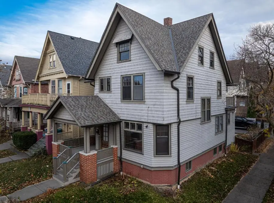 3249 W Mckinley Blvd, Milwaukee, WI 53208 - #2