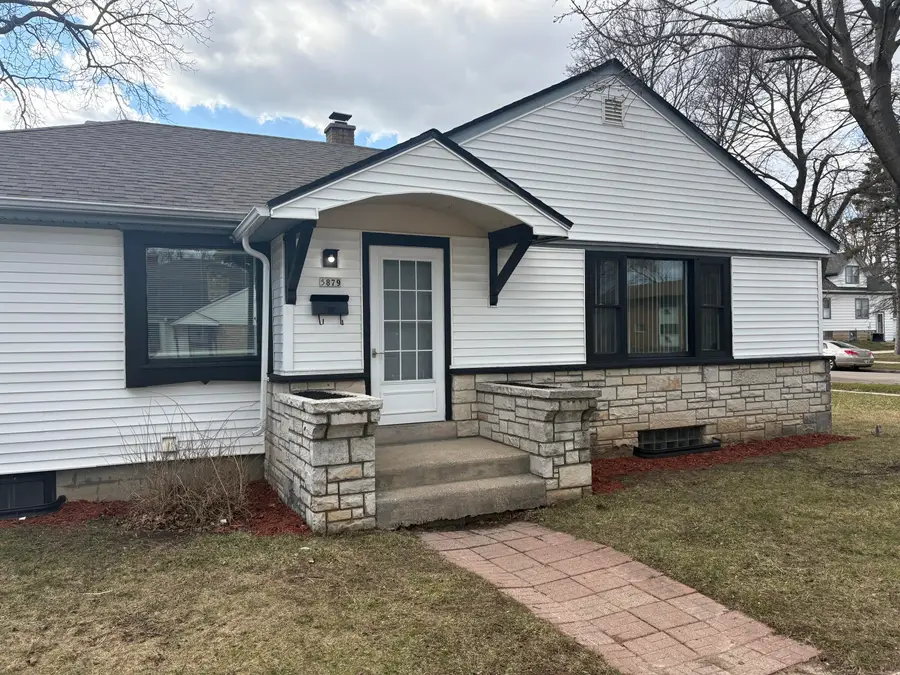 5879 N 29 St, Milwaukee, WI 53209 - #2