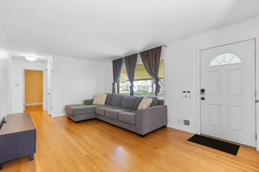 3925 N 79th St, Milwaukee, WI 53222 - #3