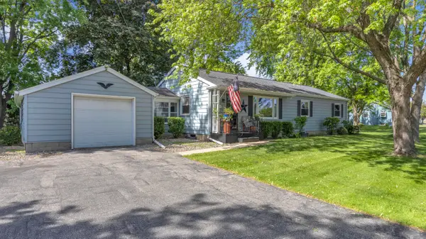 860 Forest Ave, Fond Du Lac, WI 54935