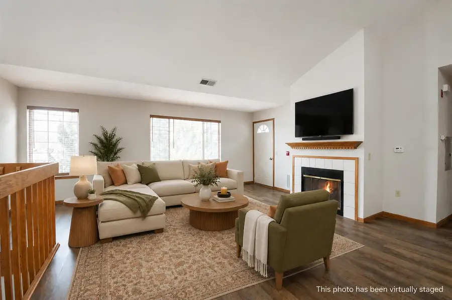 330 E Tyranena Park Rd, Lake Mills, WI 53551 - #3