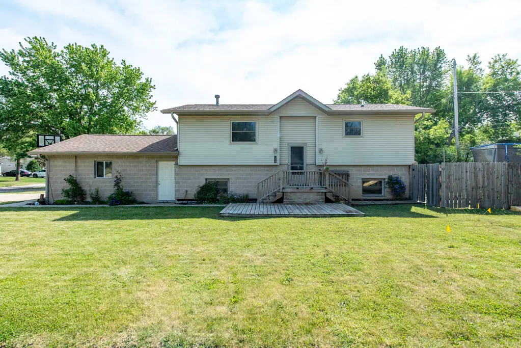 10404 268 Ave, Trevor, WI 53179 - #1