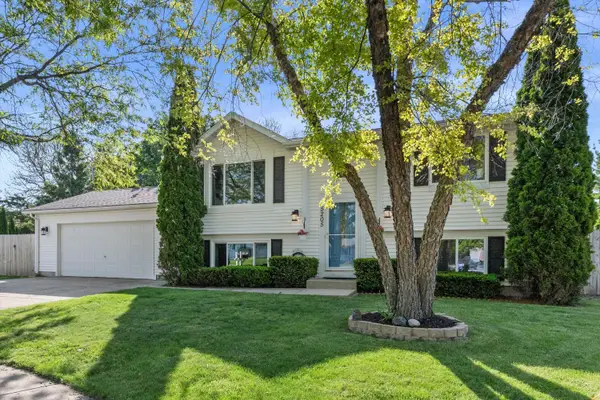 5205 66th Pl, Kenosha, WI 53142