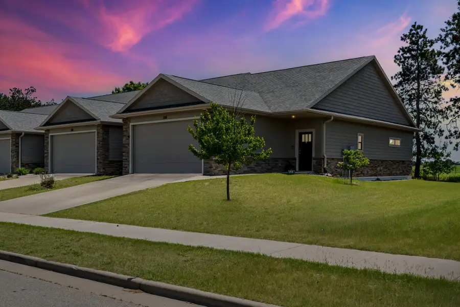 1816 Prairie Pl, Holmen, WI 54636 - #2