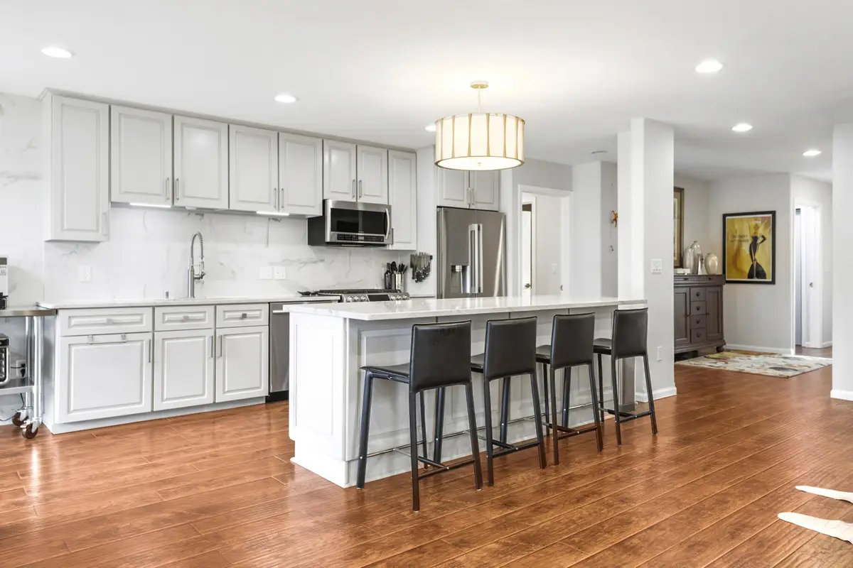 7224 W Mequon Square Dr, Mequon, WI 53092 - #1