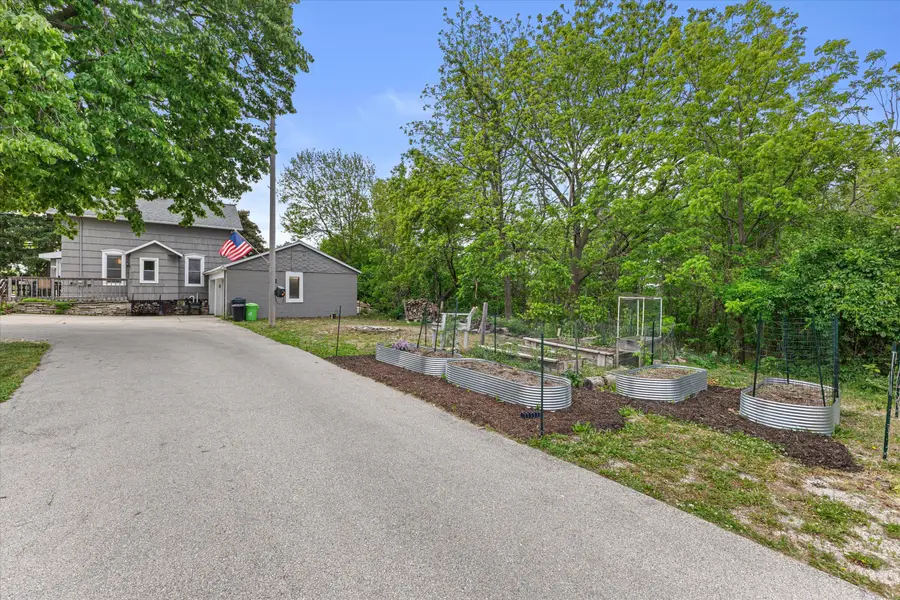 N68W29902 Hartling Rd, Merton, WI 53029 - #3