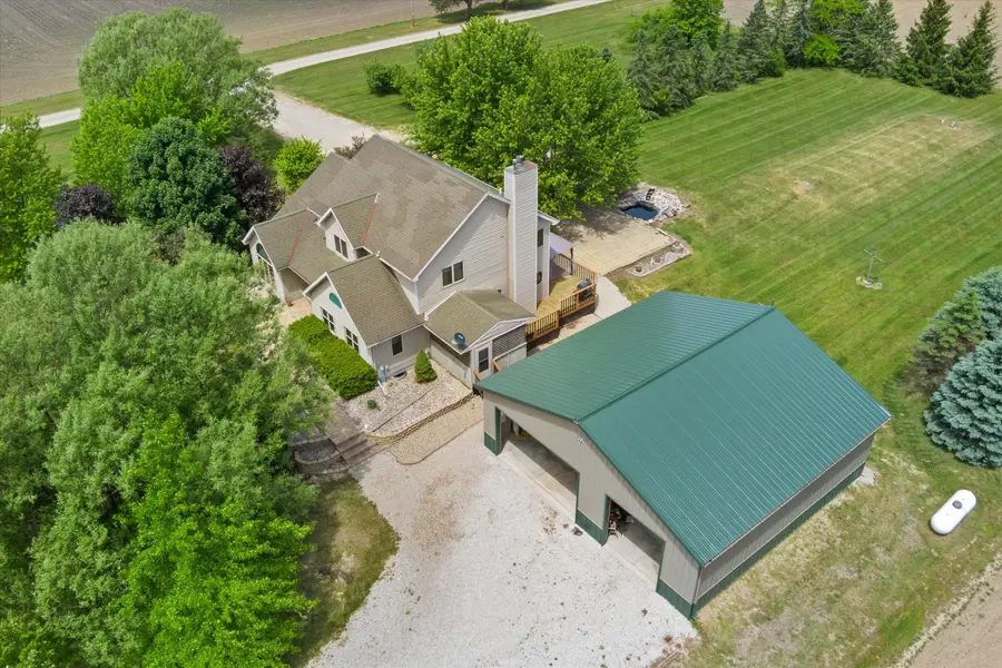 22302 Church Rd, Dover, WI 53139 - #3