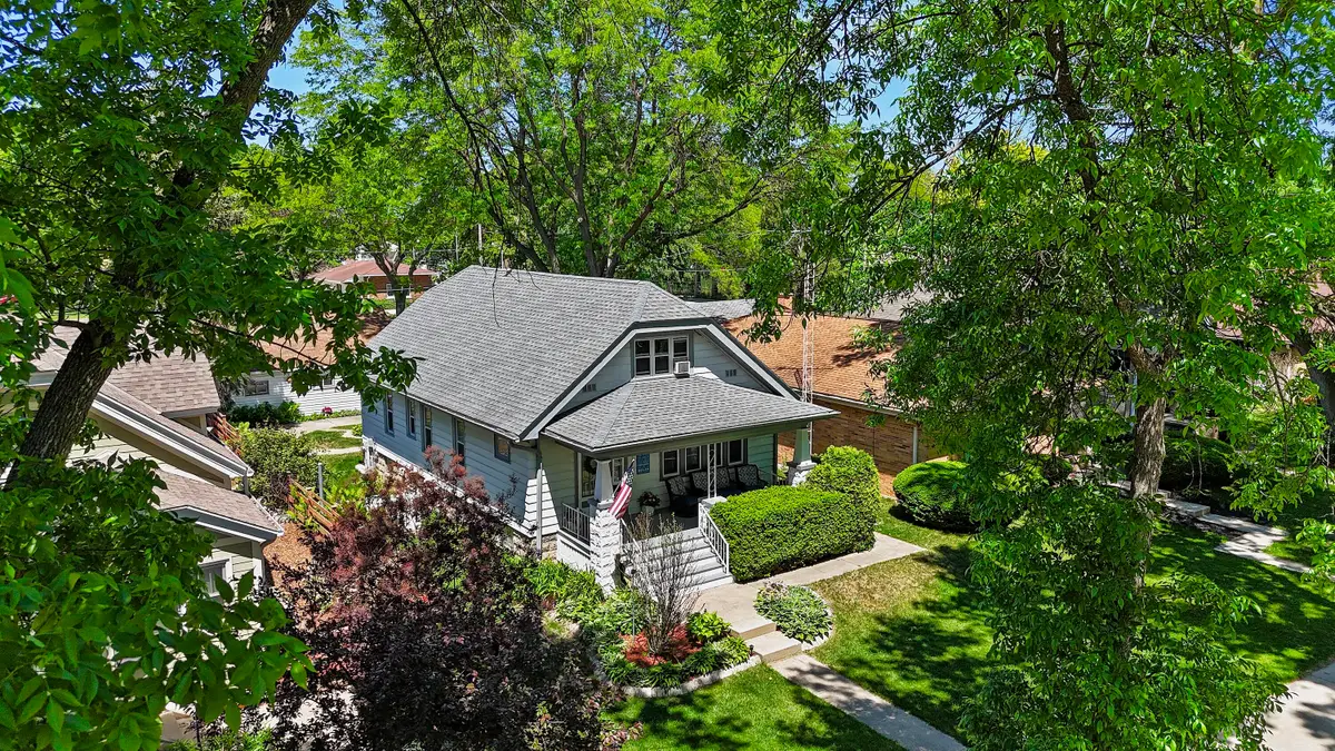 178 W Saveland Ave, Milwaukee, WI 53207 - #1