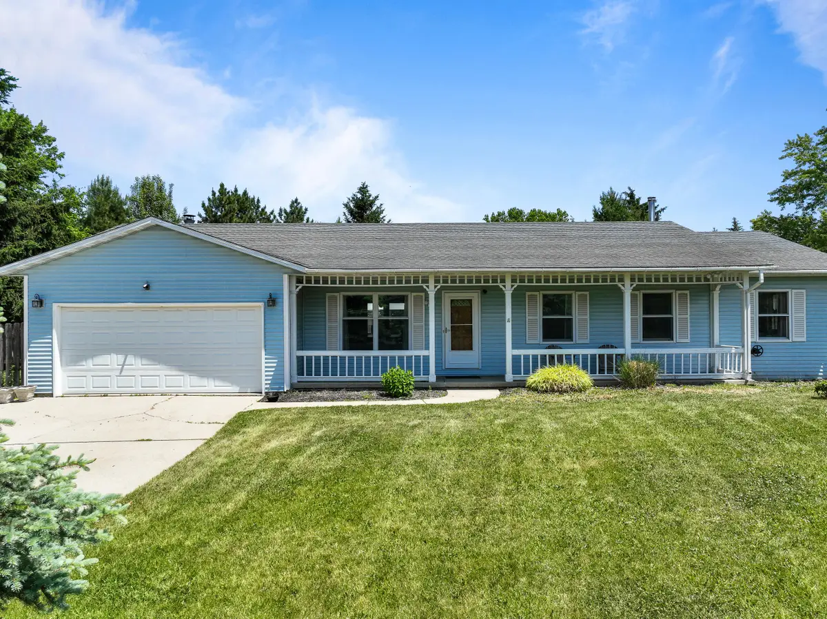 11705 334th Ave, Randall, WI 53181 - #1