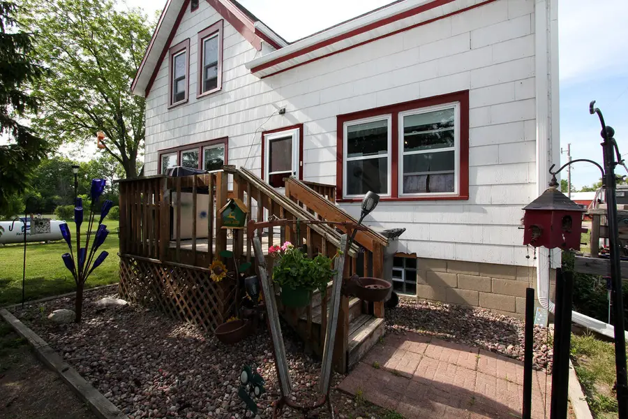S106W17518 Muskego Dam Dr, Muskego, WI 53150 - #2
