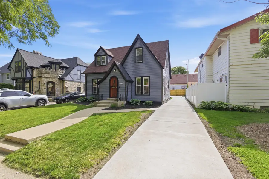 3356 N 47th St, Milwaukee, WI 53216 - #2
