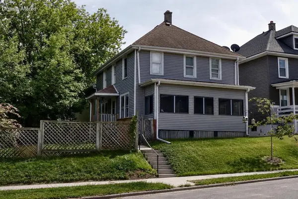 1005 Clara Ave, Sheboygan, WI 53081