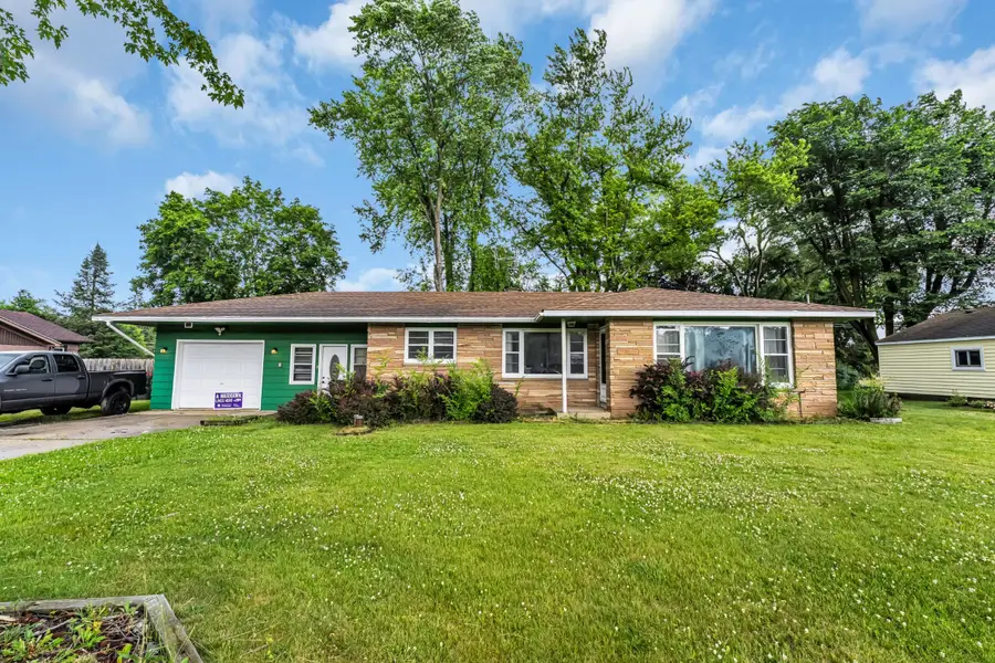 9017 360th Ave, Randall, WI 53181 - #2