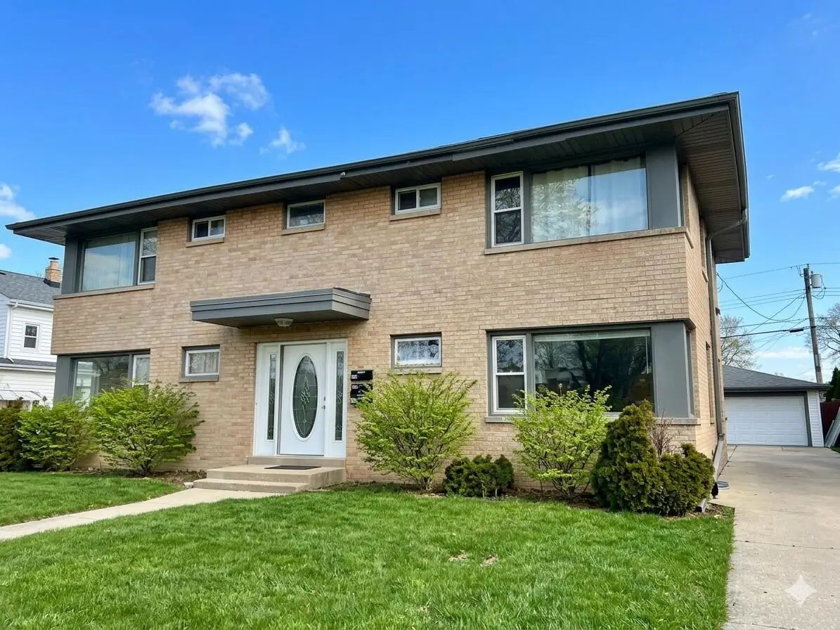 3444 S 76th St, Milwaukee, WI 53219 - #1
