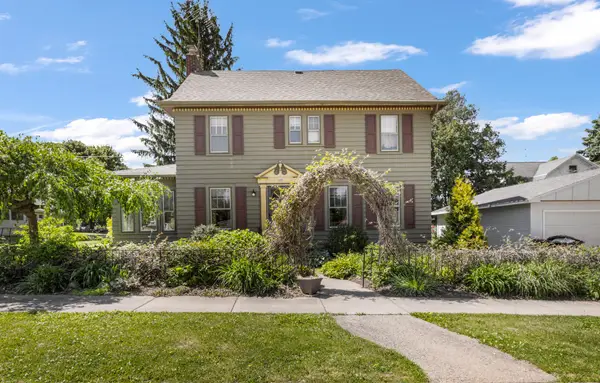 509 E Maple St, Horicon, WI 53032