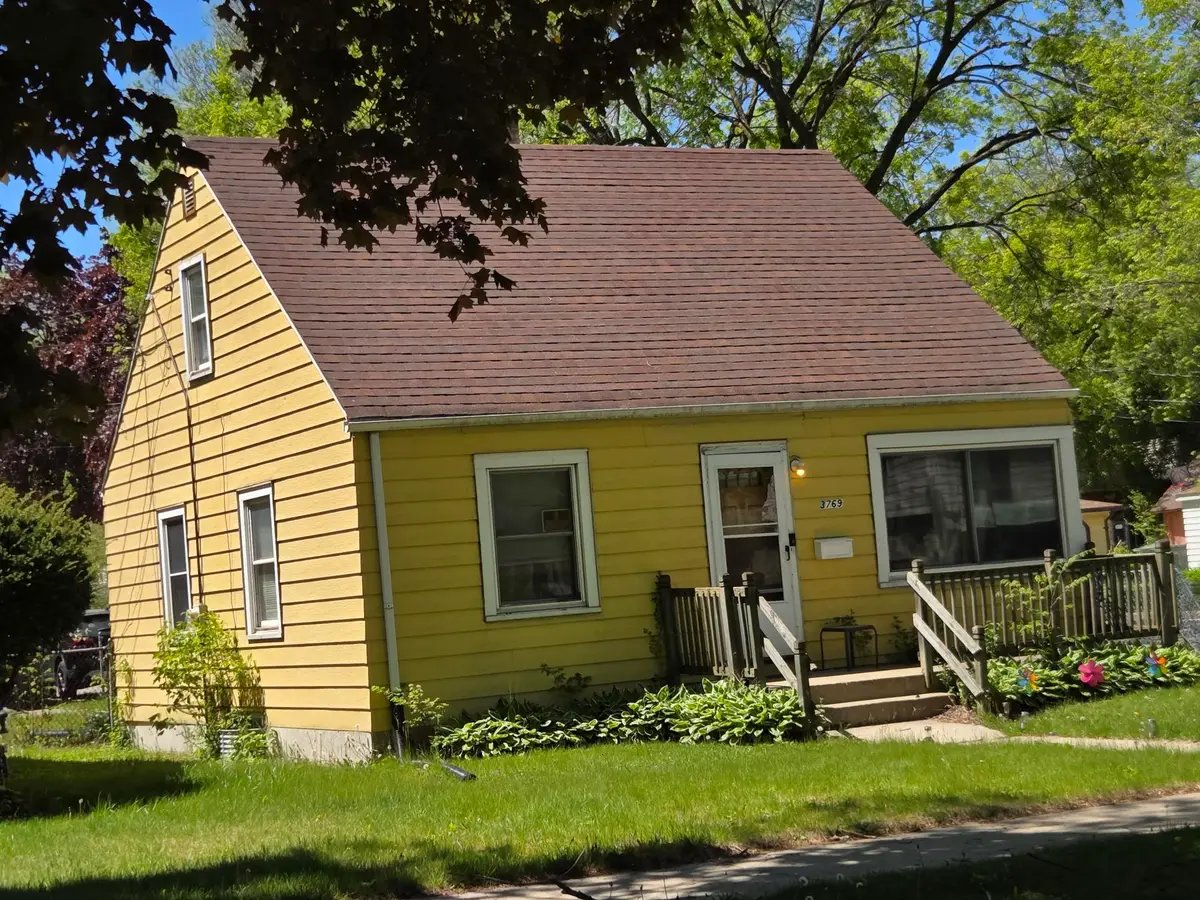 3769 N 37th St, Milwaukee, WI 53216 - #1